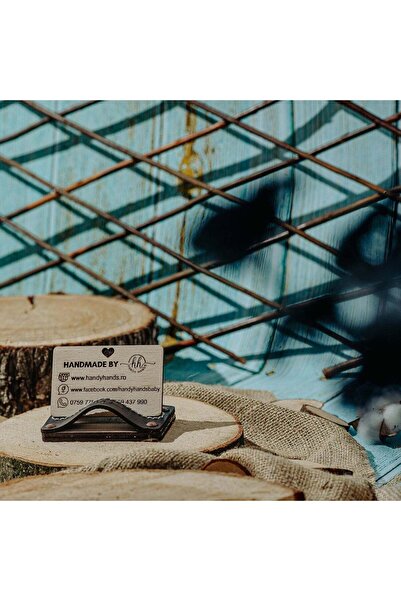 OEM Premium Leather Business Card Holder HH954 Personalized with Wooden Base 9.5x6 cm