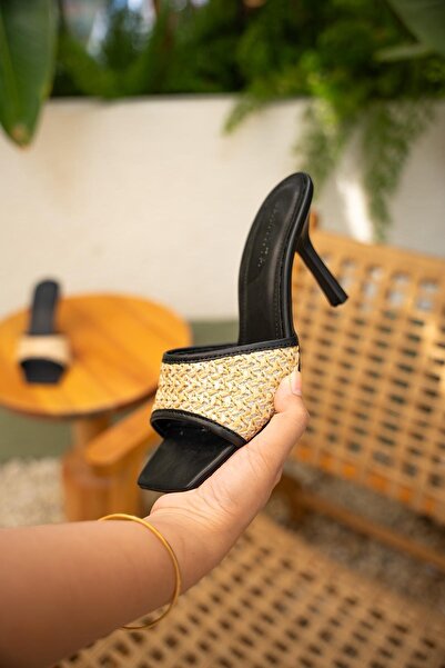 LamintaGlobal Stride Black Straw Detailed Heeled Women's Slippers