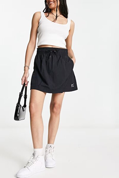 Nike Air Woven Mini Skirt in Black Kadın Dokuma Spor Etek Siyah