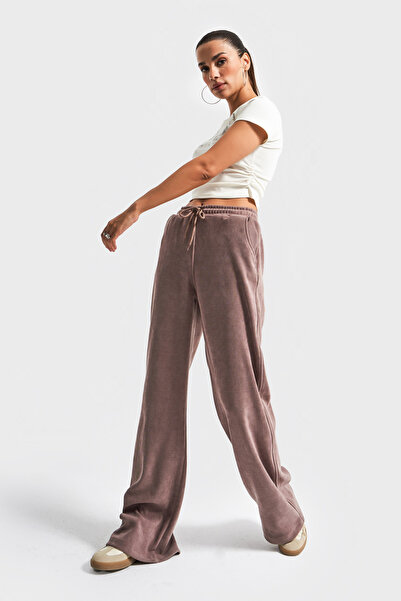 its basic Women's Pastel Brown Color W5-82 Slim Ribbed Knitted Stretchy Velvet Fabric Pants