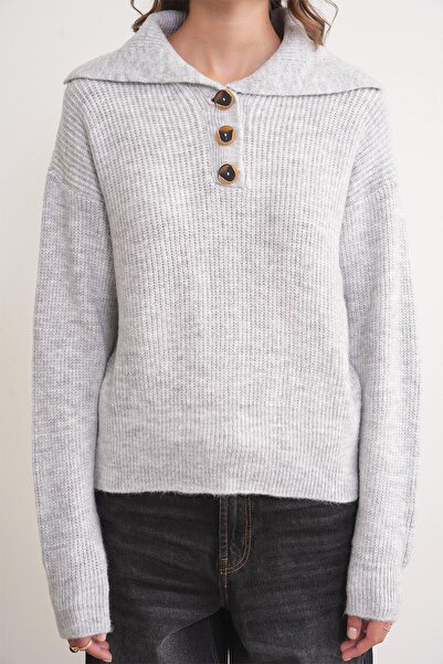 Mixray 6900 Women's Buttoned Turn-Down Collar Knit Sweater Gray