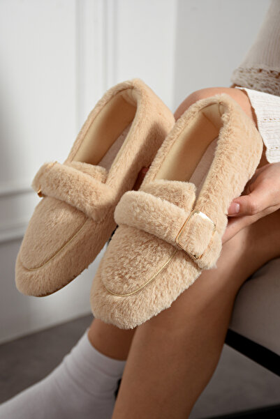 FootFrenzy Women's Buckle Plush House Slippers Soft Comfortable and Non-Slip Sole Winter Home Shoes