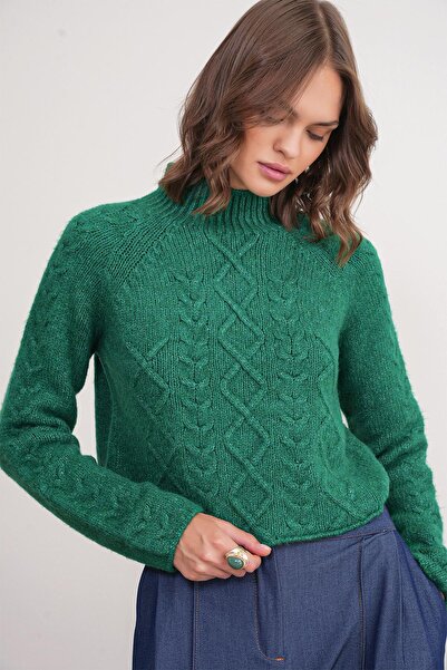 Mixray 6855 Women's Stand Collar Braided Knit Sweater Green