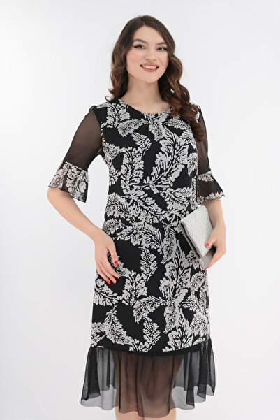 Vanessa Line RO Rochie lejera cu imprimeu floral maxi alb si volanas la tiv