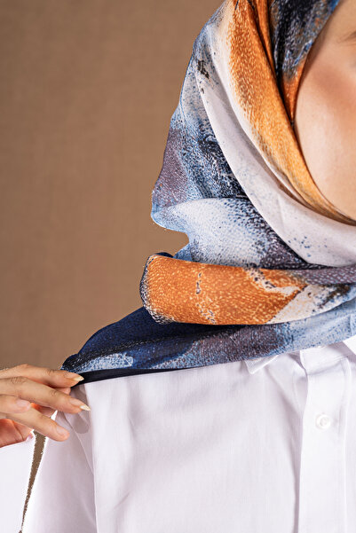 Akel Decode Scarf Pastel Pattern
