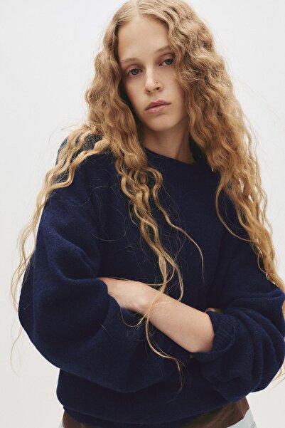 Pull & Bear Soft knit sweater