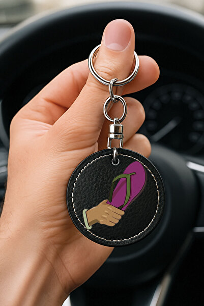 Cekuonline سلسلة مفاتيح سوداء مصنوعة يدويًا من الجلد المزخرف للسيارة/المركبة/...