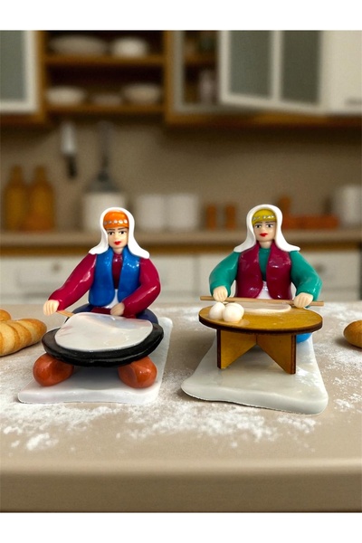 Home El Yapımı Hamur Açan ve Pişiren Kadın Biblo – Anadolu Mutfak Kültürü Fig...