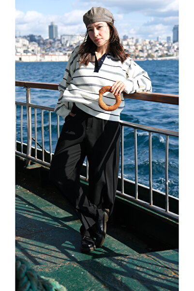 Butik Una fiaba Πλεκτό πουλόβερ με γιακά με τρία κουμπιά και ρίγες