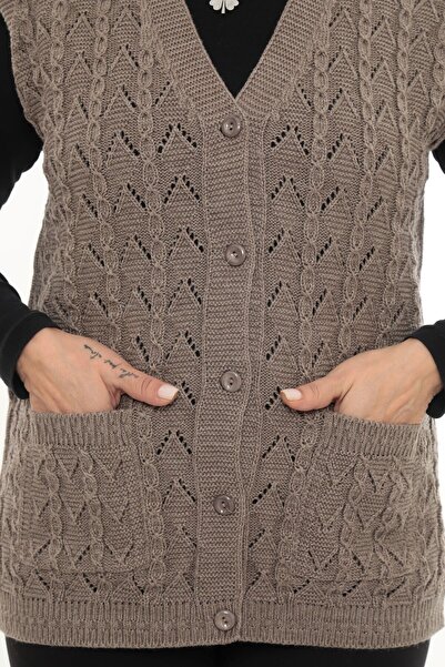 İKSUN Kadın V Yaka Kışlık Kalın Yün Zincir Modelli Triko Düğmeli Cepli Anne Yelek