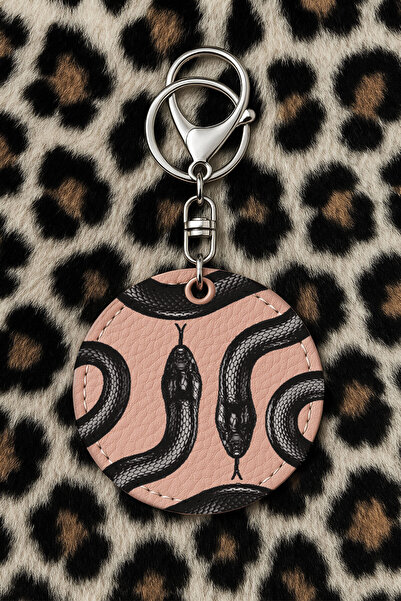 Cekuonline سلسلة مفاتيح جلدية قابلة للتجميع مطبوعة بتصميم مضحك مع خطاف، نمط: ثعبان