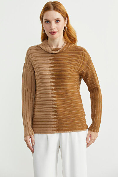 Sementa سترة تريكو بياقة عالية متباينة الألوان - بيج