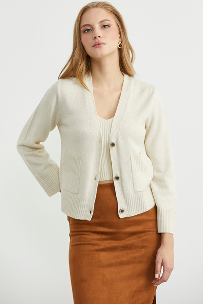 Sementa Knitwear Cardigan Crop Two-Piece Set - Stone