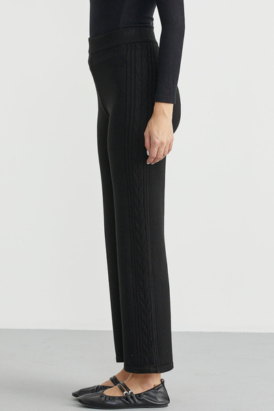 Sementa Yanı Motifli Rahat Kalıp Triko Pantolon - Siyah