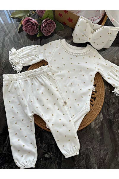 Butik Kalp Desenli Yaka ve kol Detaylı Bandanalı 3'lü Zıbın Seti Kız Bebek
