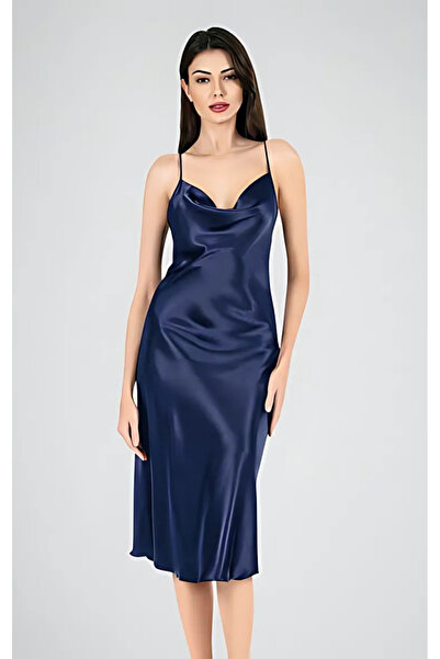 Bleu Petite Satenska tkanina Degaje duga noćna haljina