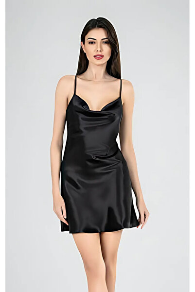 Bleu Petite Satenska tkanina Degaje kratka noćna haljina