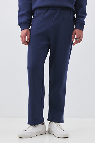 Trendiz بنطال رياضي رجالي فاخر بتفاصيل جيوب إنديجو 2033