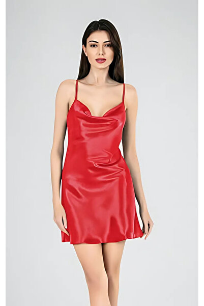 Bleu Petite Satenska tkanina Degaje kratka noćna haljina