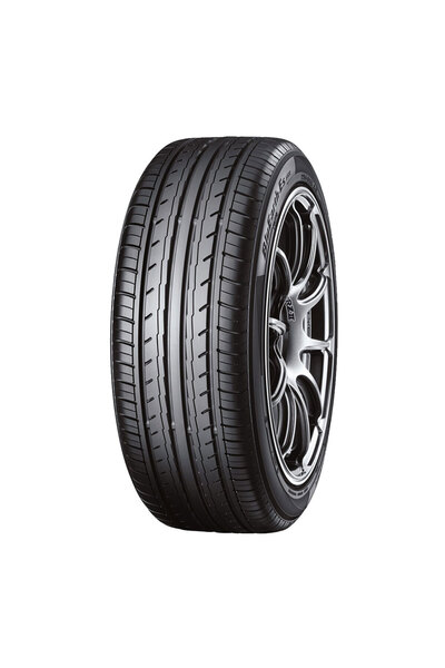 Yokohama 185/55R15 82V BluEarth ES-32
