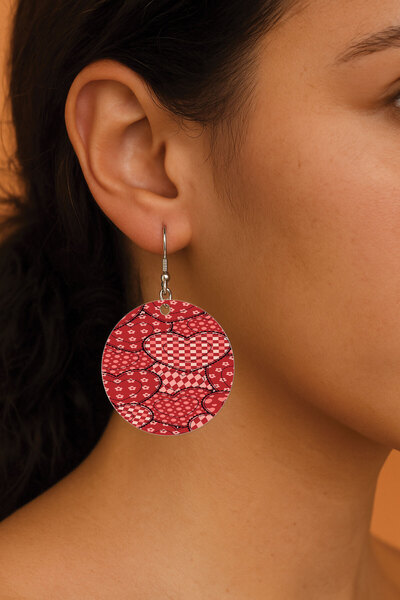 Cekuonline Women's Earrings Patterned Stylist Hooked 3.5X5Cm Round Transparent Earrings Sewing Heart