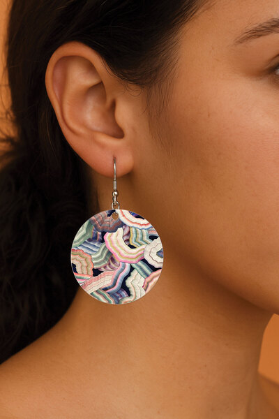 Cekuonline Women's Earrings Patterned Stylist Hooked 3.5X5Cm Round Transparent Earrings Darla