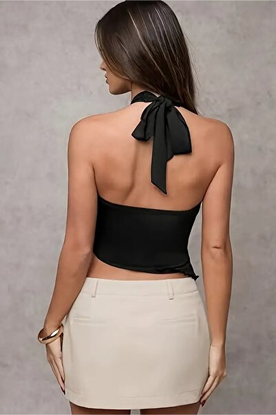 World Fashion Trends 9100 Μπλούζα με λουράκια με χρυσά αξεσουάρ