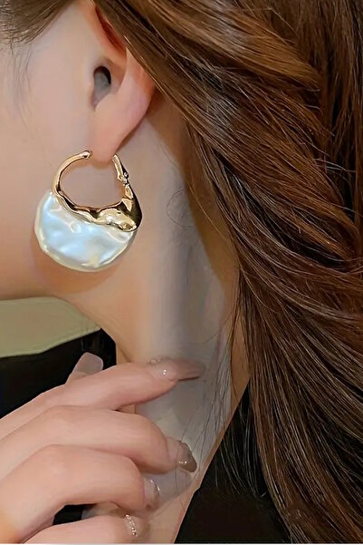 CAŞ DEKORASYON Gold Color Pearl Earrings (Pair)