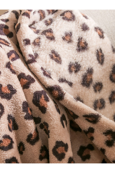 LC Waikiki Leopar Desenli Tv Battaniyesi 100x150 Cm