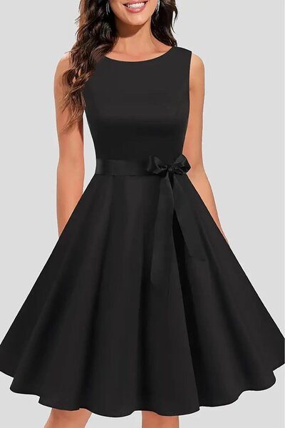 Deafox Siyah Kadın Kalın Askılı Yuvarlak Yaka Kuşaklı Pileli Krep Kumaş Elbise