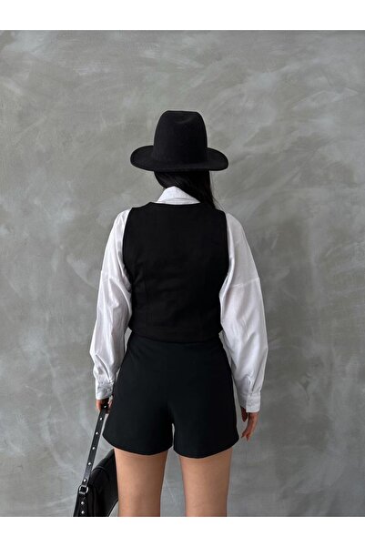 Caddebostan Moda Women's Suede Special Design Buttoned V-Neck Vest