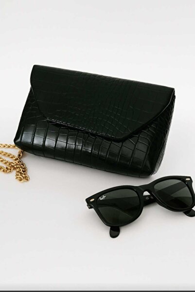 ÖZÜM TAKI حقيبة يد وكتف نسائية بسلسلة بنمط ثعبان باللون الأسود