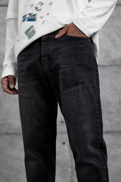 NOMARC Чорні джинси Mb Boyfriend з шліфованими деталями