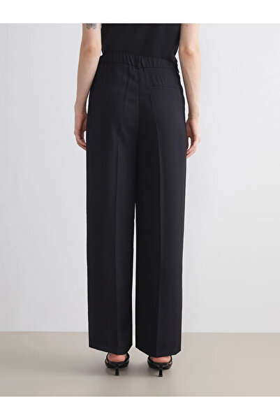LC Waikiki Women's Pleated Trousers with Elastic Waist and Wide Legs