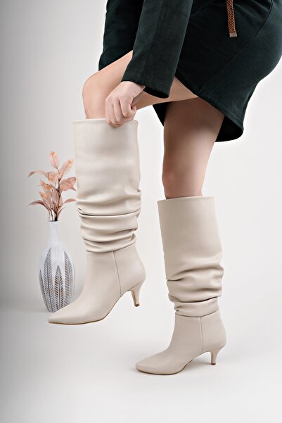 Tolgado Mia Women's Beige Pointed Toe Rubber Sole Boots