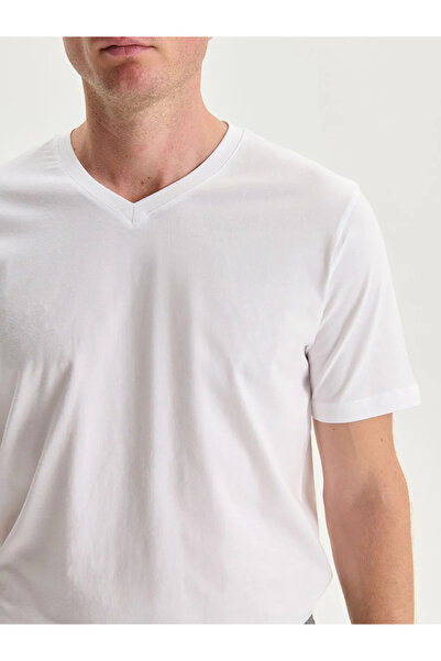 LC Waikiki Ανδρικό μπλουζάκι από βαμβακερό κοντό μανίκι με λαιμόκοψη