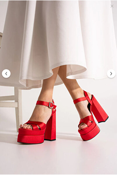 E&L Company 15.5cm NET Kırmızı Saten, Kına Ayakkabısı. Bu ürün Koşma Garantilidir.