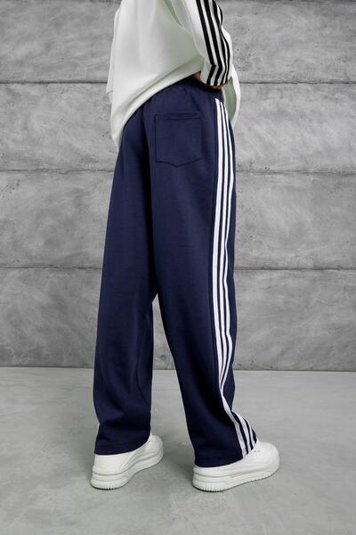 NOMARC Φούτερ με φαρδιά εφαρμογή σε μπλε ναυτικό χρώμα