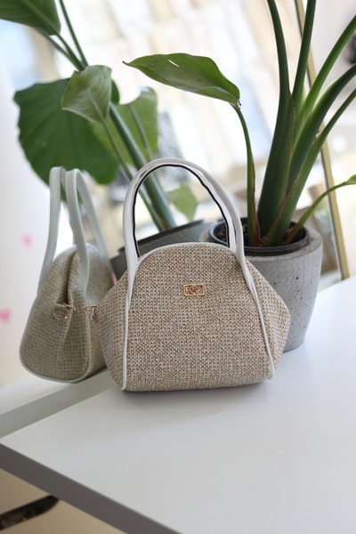 Moom Bag Women's White Straw Textured Double Handle Strap Shoulder Bag