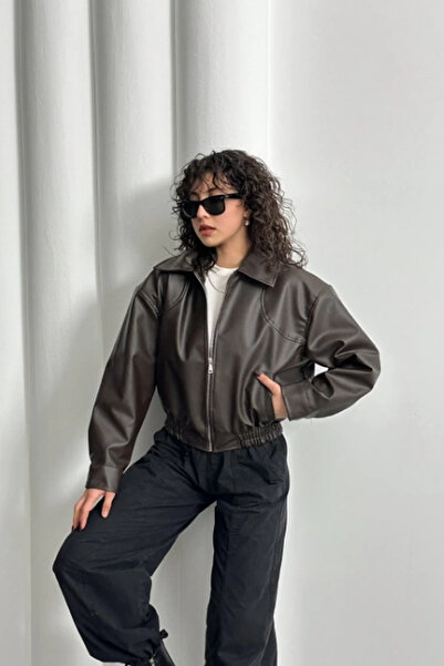 Jaglion Новий сезонний тренд: шкіряна куртка з поясом