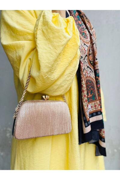 H&D COLLECTİON Our Model Is the One That Cannot Be Without the Özen Günler Br...