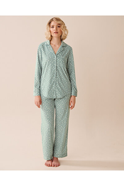 La Vie en Rose طقم بيجاما مخملي ناعم بطبعة زهور