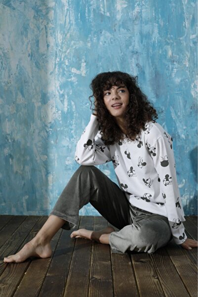 Mihra Women's Crew Neck Oversized Drop Shoulder Interlock Cotton Top Velvet Bottom Winter Pajamas Tracksuit Set