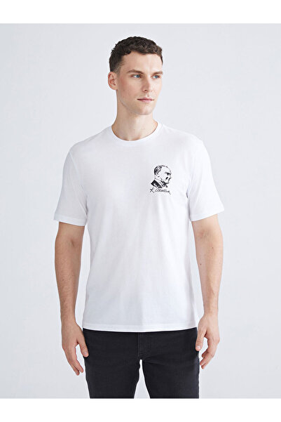 LC Waikiki Ανδρικό μπλουζάκι White Crew Neck Ataturk με τύπωμα από την plus-s...