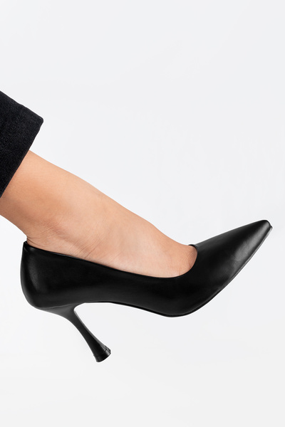 Yel'iz Shoes&Slipper Deri Rugan Günlük Rahat Topuklu Kadın Stiletto Ayakkabı