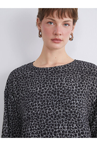 LC Waikiki Μπλούζα με σχέδιο Crew Neck