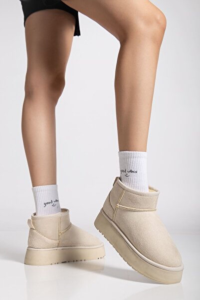 Shemard Mini Bej Süet Yarım Bot içi Tüylü Düz Taban Kadın Ayakkabı