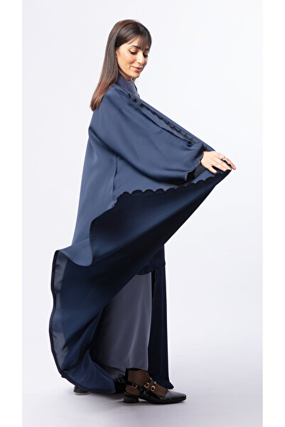 outline Wavy cut bell-shaped abaya