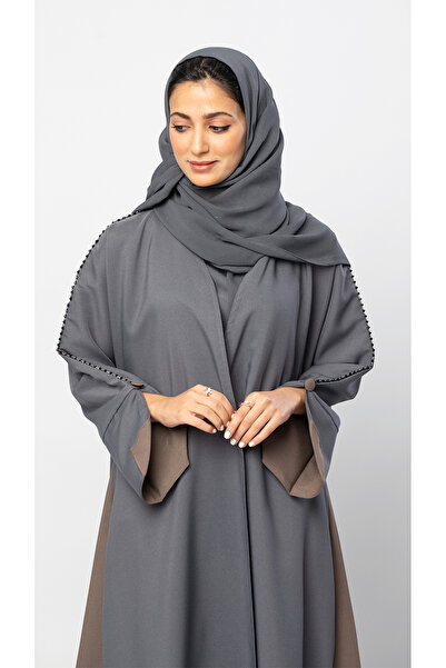 outline Light grey abaya with lined sleeves and brown sides