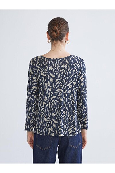 LC Waikiki Μπλούζα με σχέδιο με λαιμόκοψη σε σχήμα V (W5)